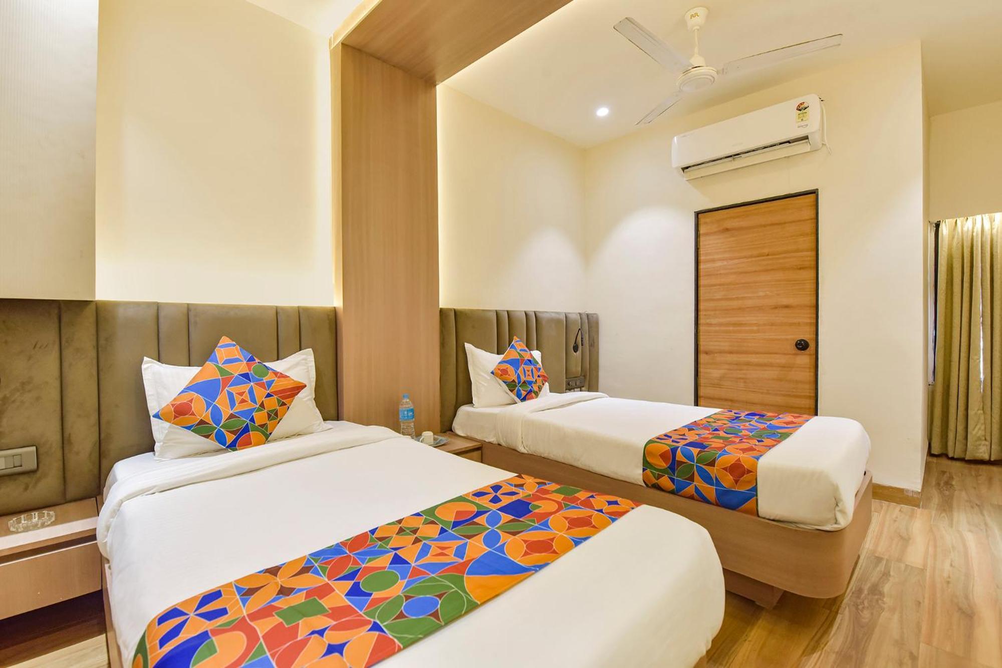 Fabhotel Kesar Индор Екстериор снимка